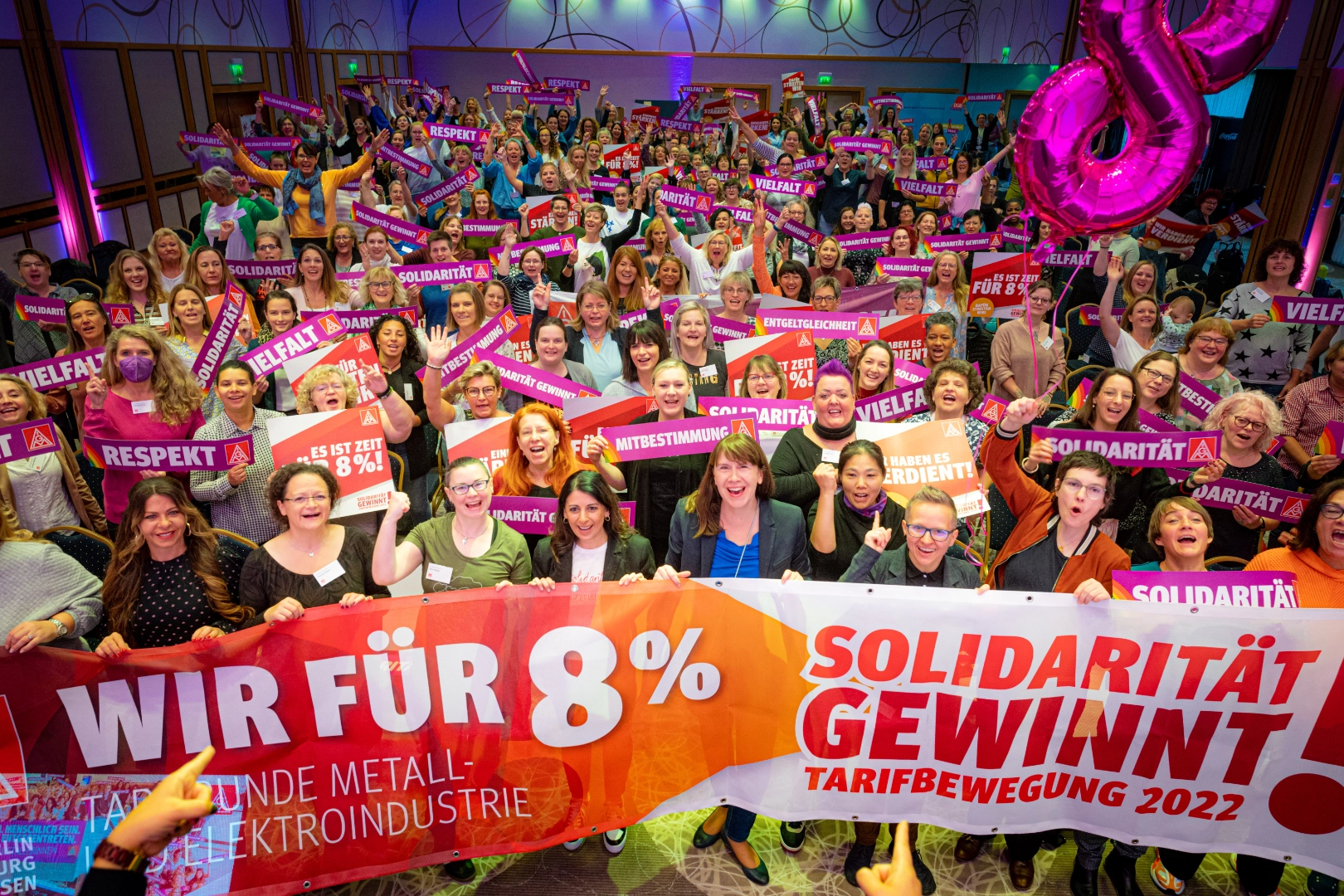 Über 300 Betriebsrätinnen haben am Betriebsrätinnentag in Leipzig teilgenommen. Im Mittelpunkt standen der Austausch und die Vernetzung untereinander.