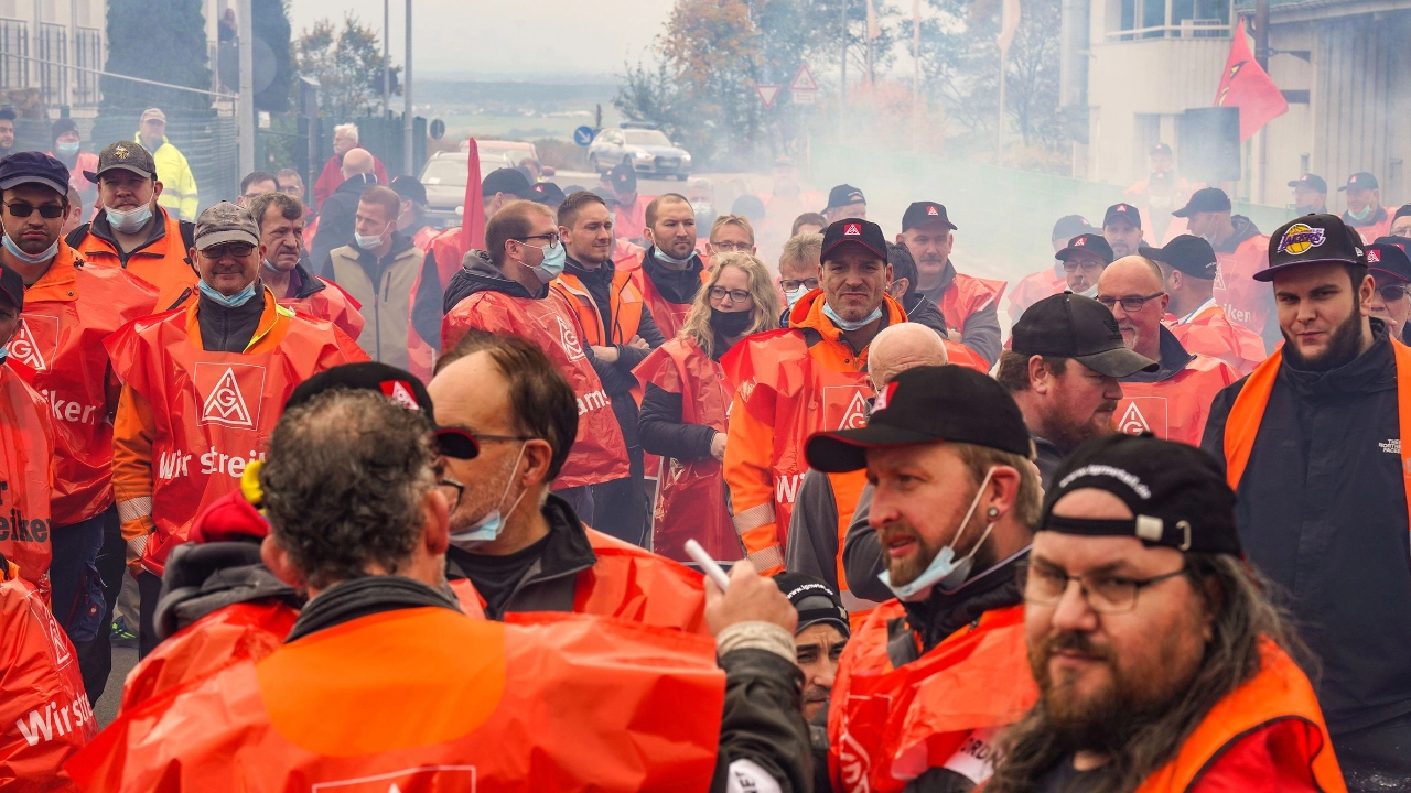 Warnstreik DFH und andere Betriebe in Simmern/Hunsrück