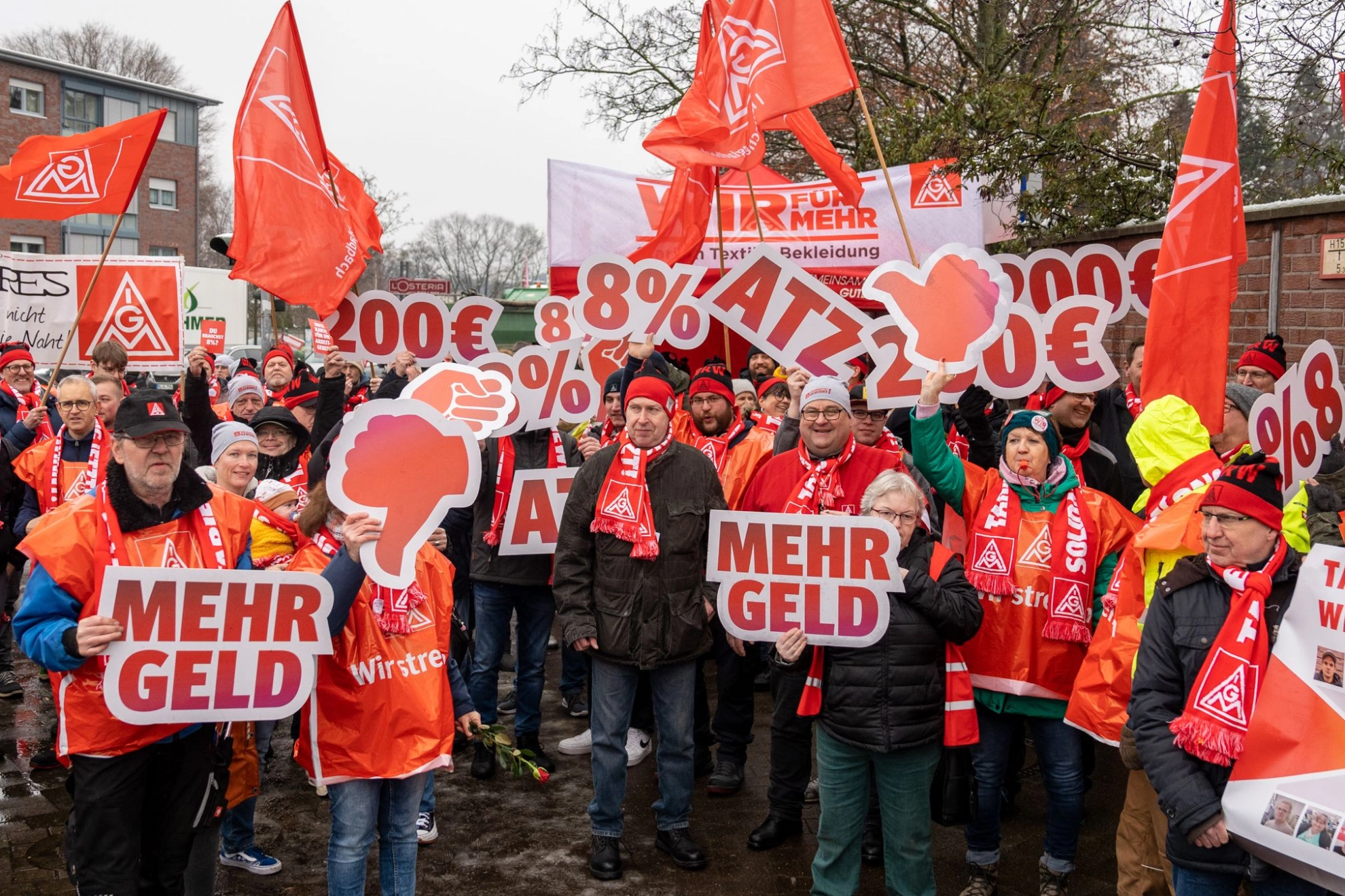 Warnstreik Textil-Tarifrunde AUNDE Mönchengladbach am 08.03.2023
