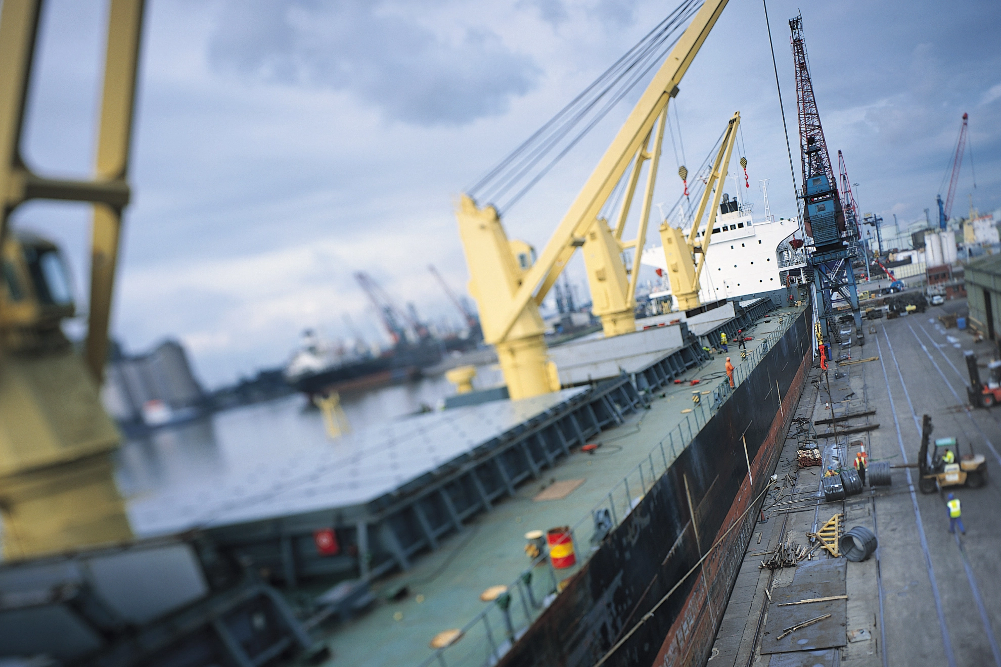 meyer werft industriefotos Küste Digital Vision