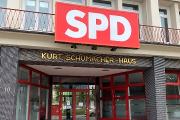 Kontakt & Anfahrt