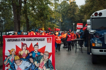 Beschäftigte bei Krone machen sich in Niedersachsen und MV für Tarifverträge stark
