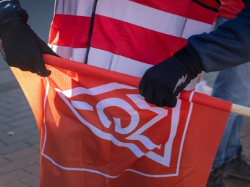Unsere Forderung: 5% mehr Entgelt in der Holz- und Kunststoffindustrie