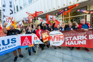  Demonstration und 1. Verhandlung: Auf nach Bremen!
