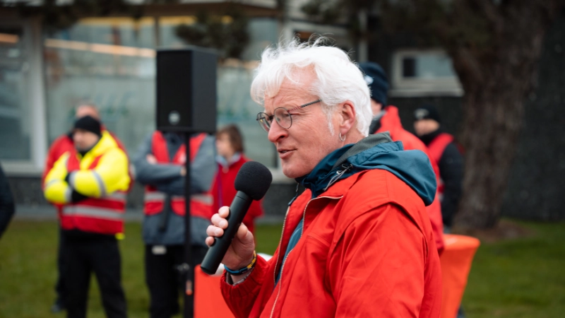 Warnstreik bei Autoliv in Elmshorn