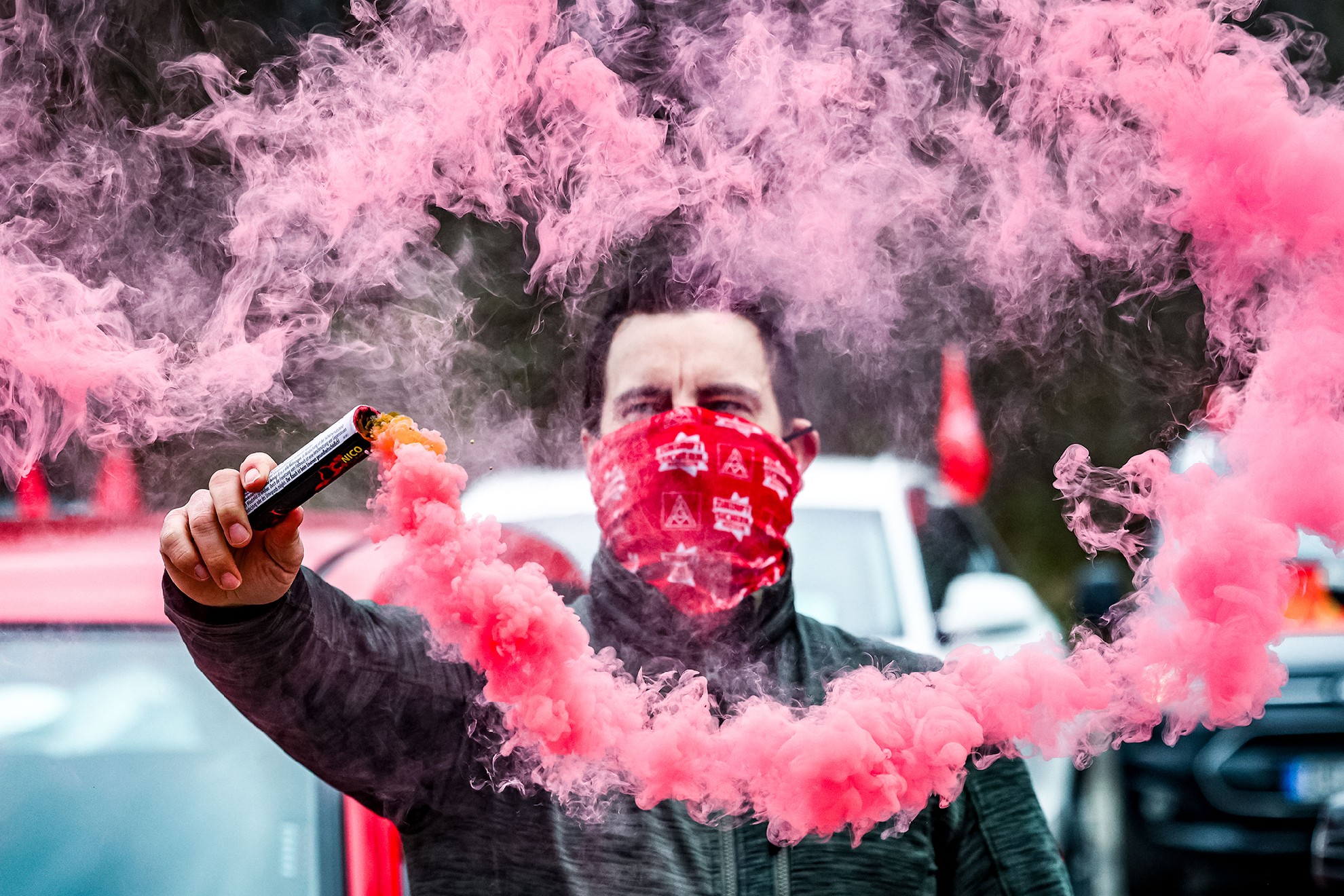 Beschäftigte während einer Aktion zur Tarifbewegung 2021